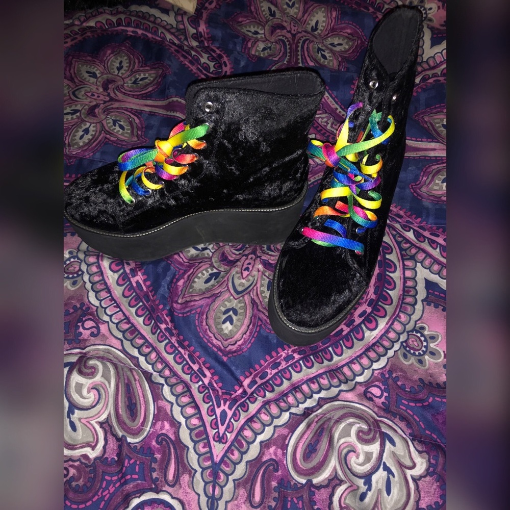 Platform Bootie